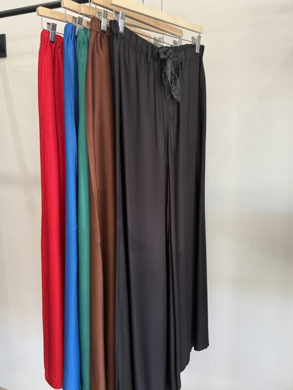 Pantalone Me369 in tinta unita - immagine 2