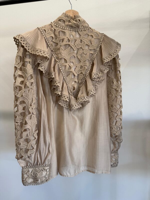 Camicia con volant Paperlace. - immagine 5