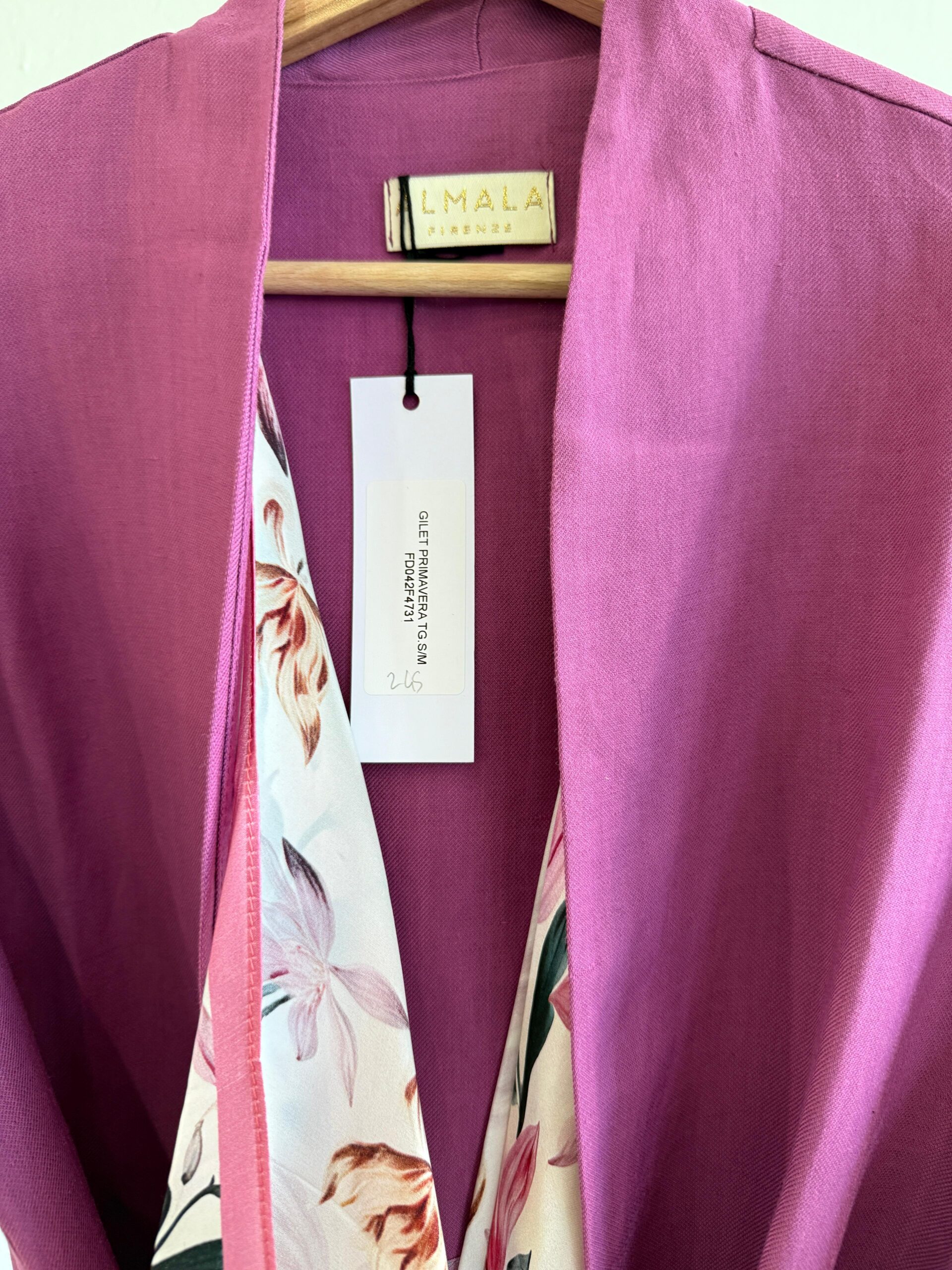 Gilet con foulard Àlmala - immagine 12