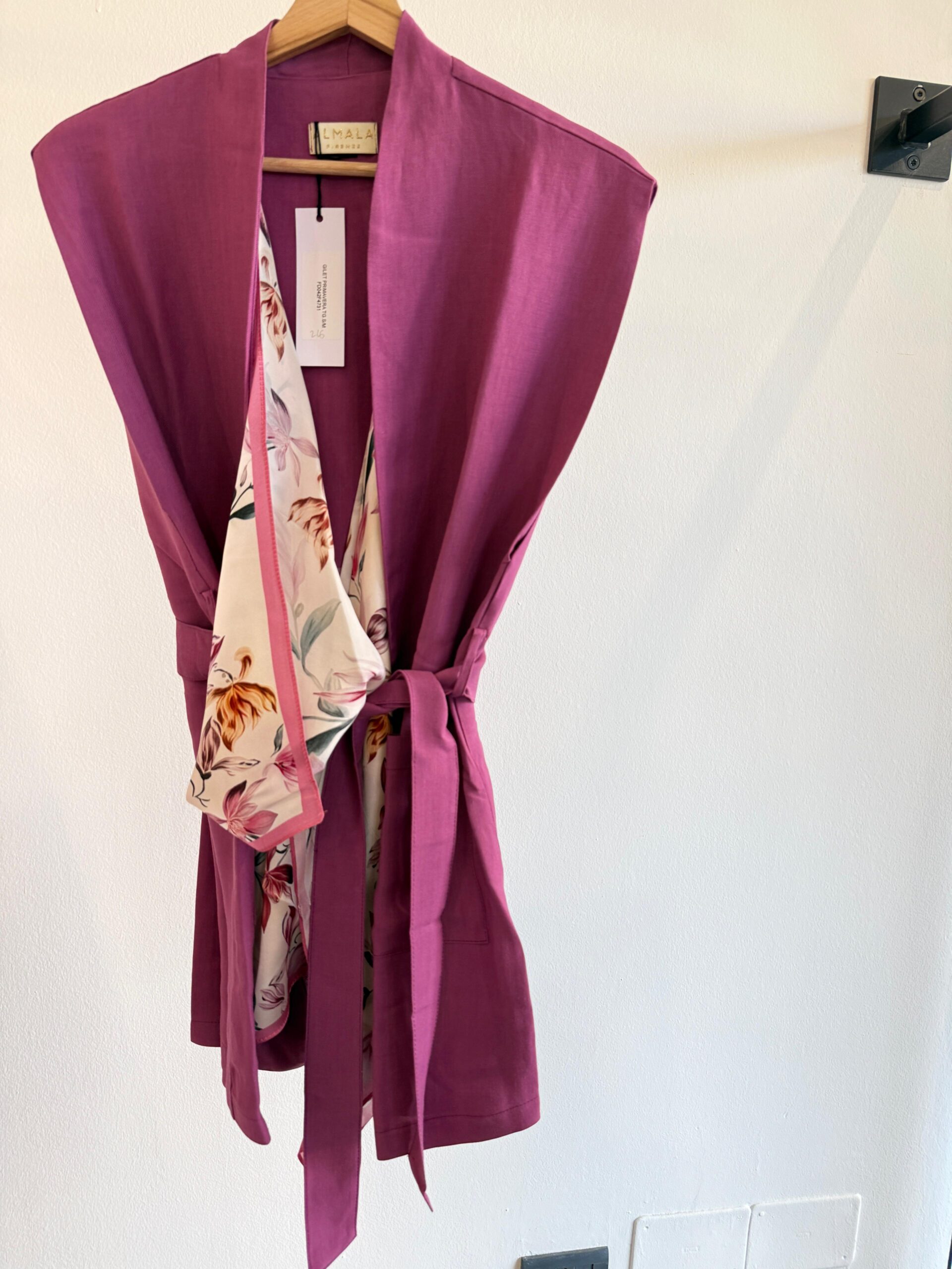 Gilet con foulard Àlmala - immagine 10