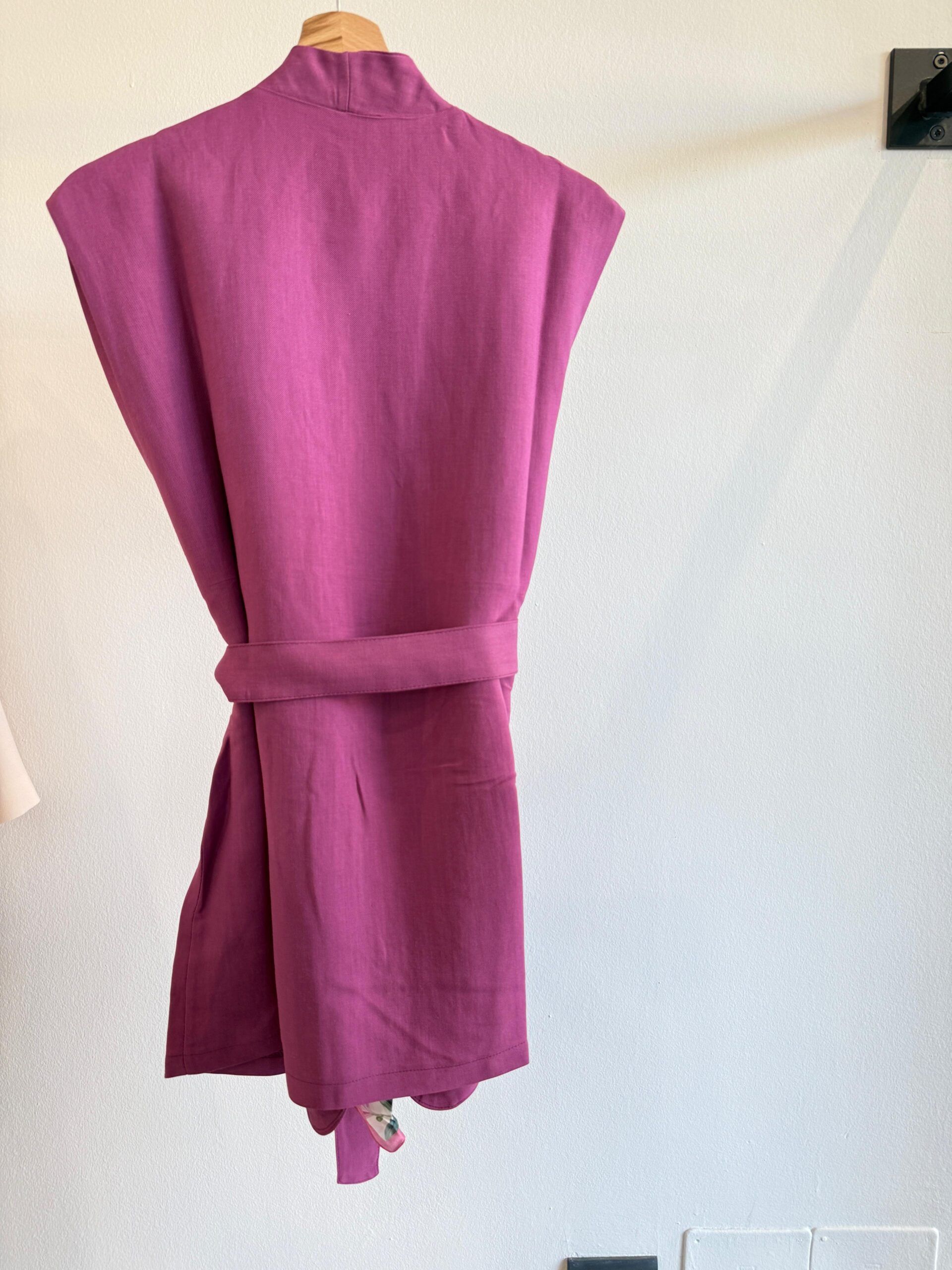 Gilet con foulard Àlmala - immagine 6