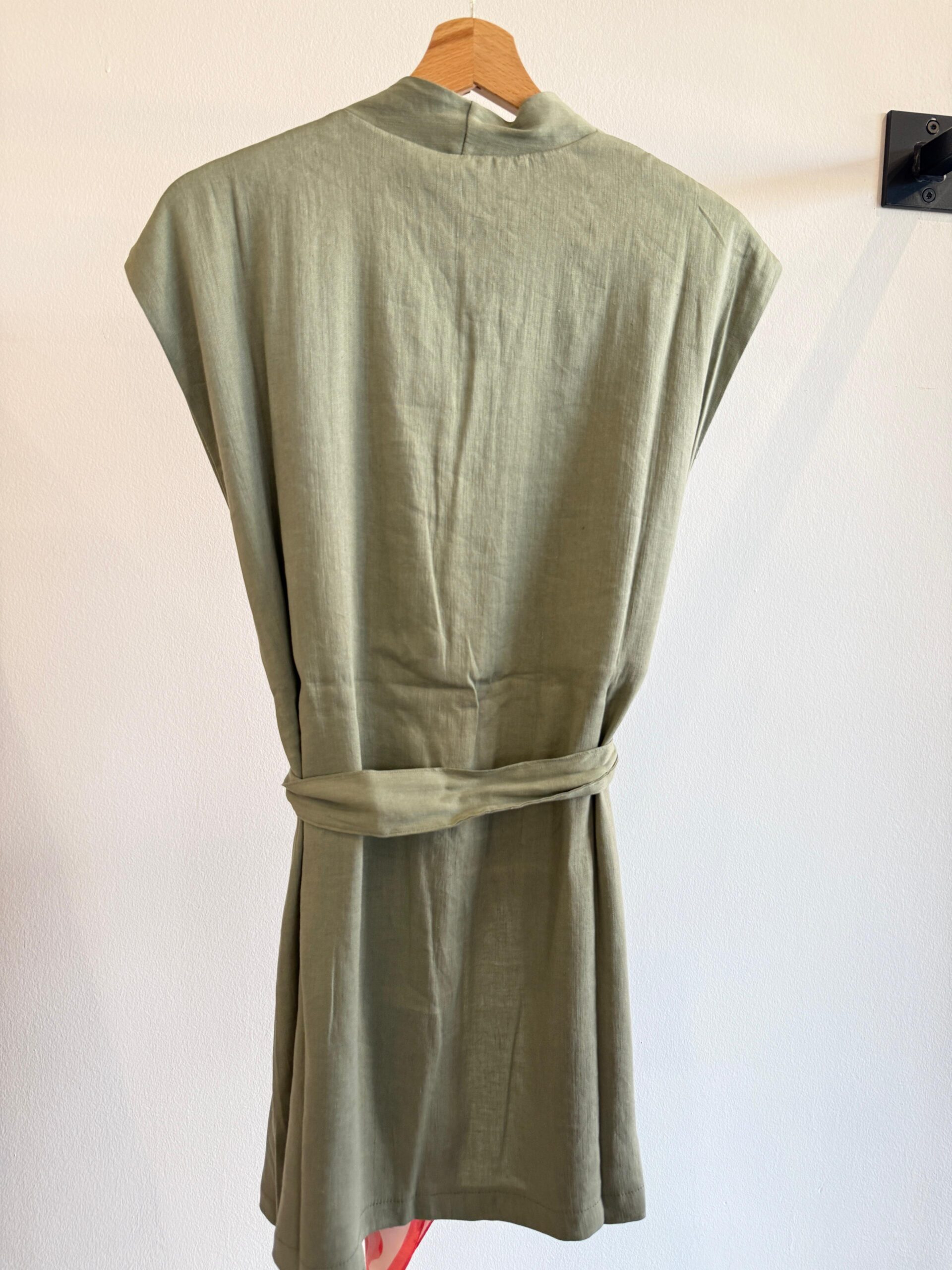 Gilet con foulard Àlmala - immagine 4